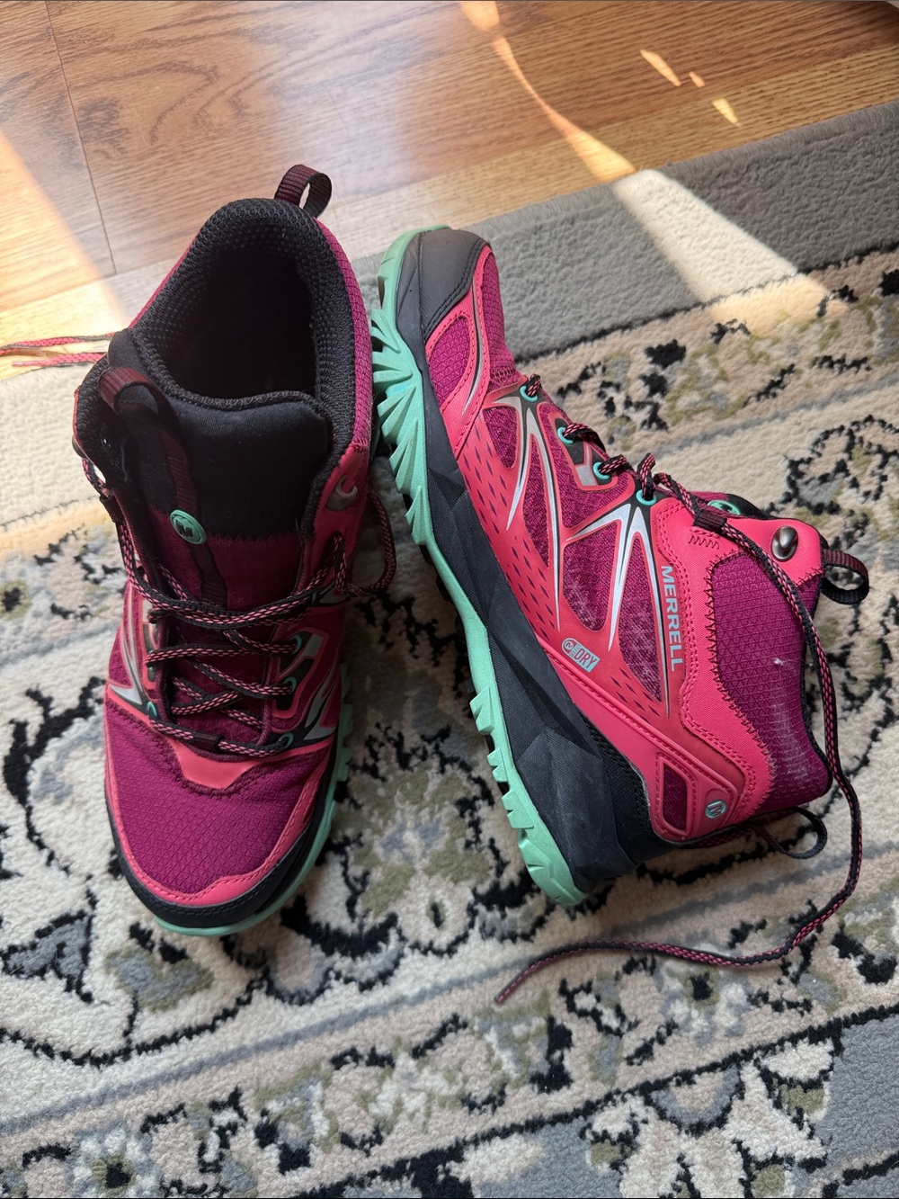 Merrell Women's Pink and Mint Lace-Up Trail Boots